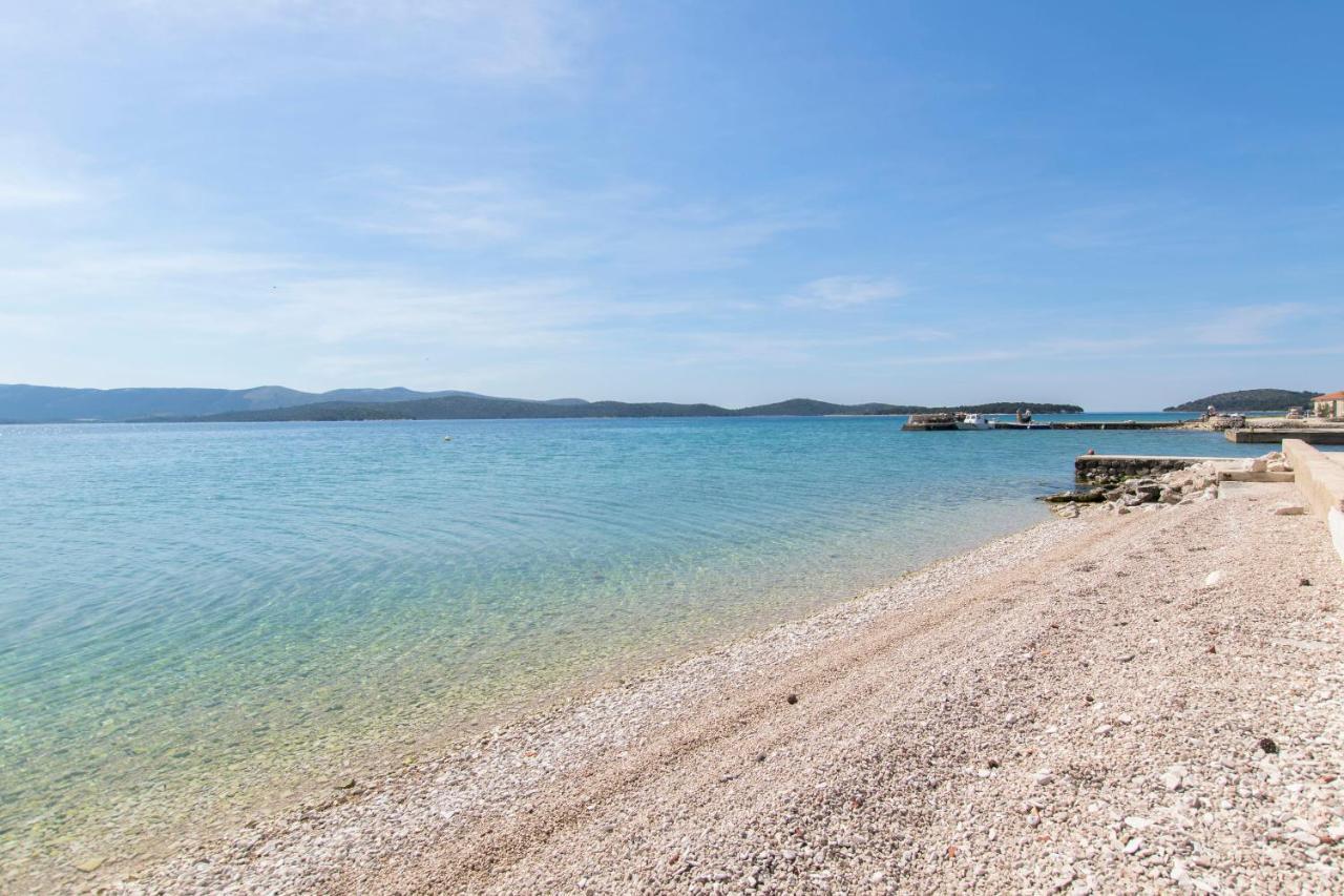 Apartment Island Dream Krapanj Bagian luar foto