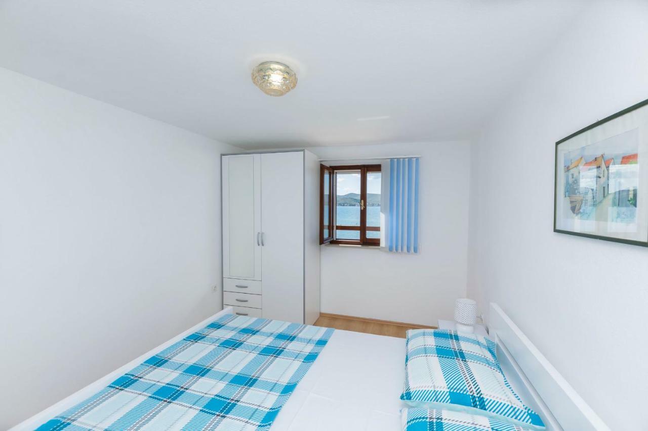 Apartment Island Dream Krapanj Bagian luar foto