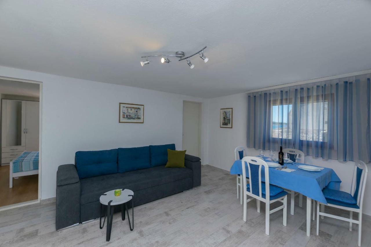 Apartment Island Dream Krapanj Bagian luar foto